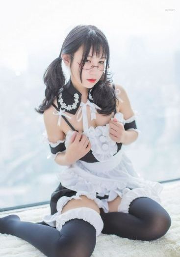 相亲对象是25岁女高中