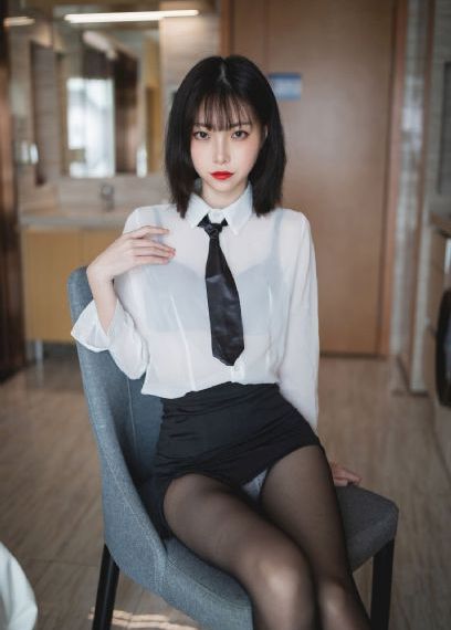 暗格里的秘密免费观看完整版