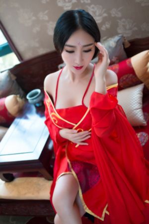 谁和他睡了